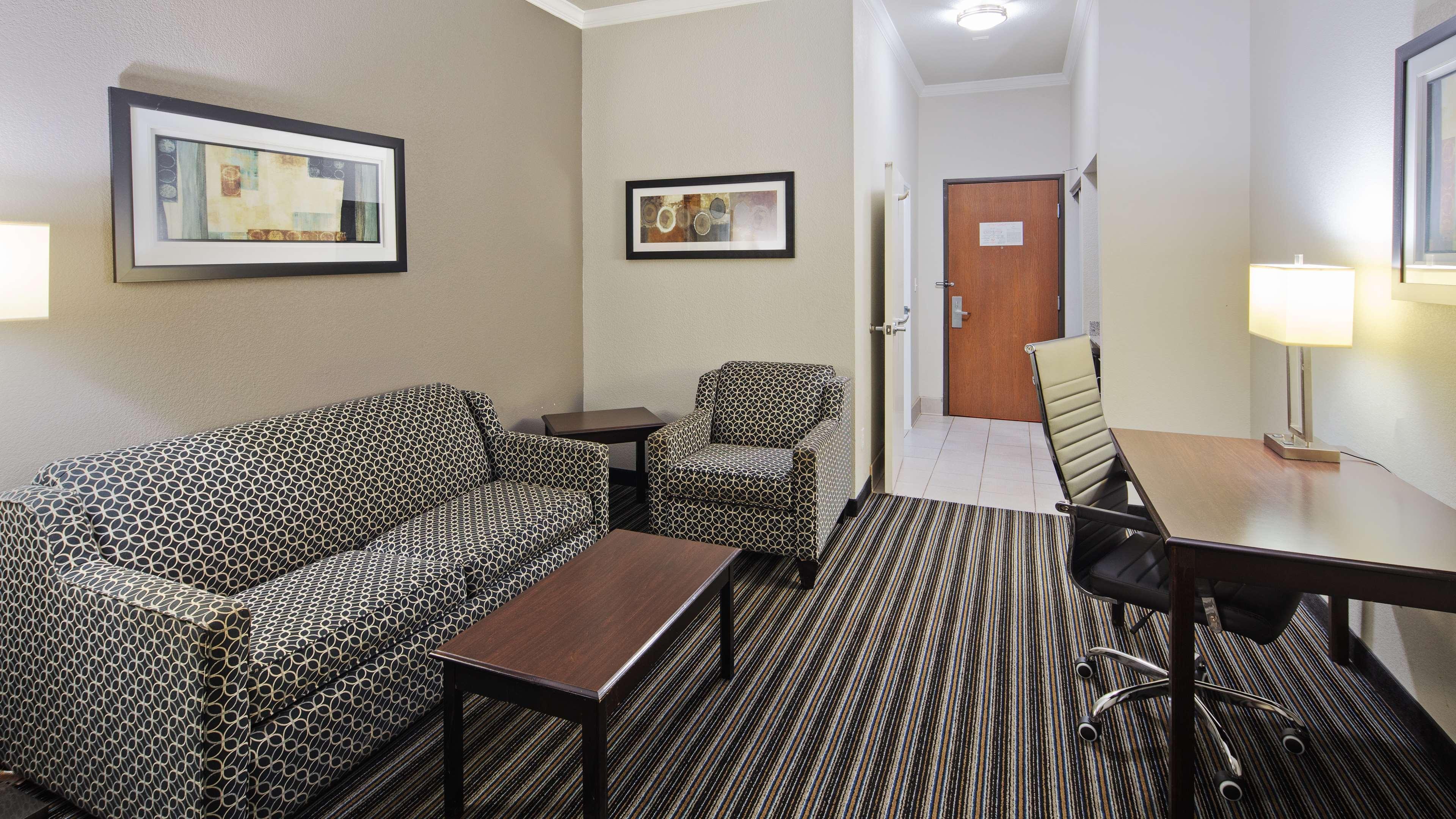 Best Western Plus Austin Airport Inn & Suites Dış mekan fotoğraf