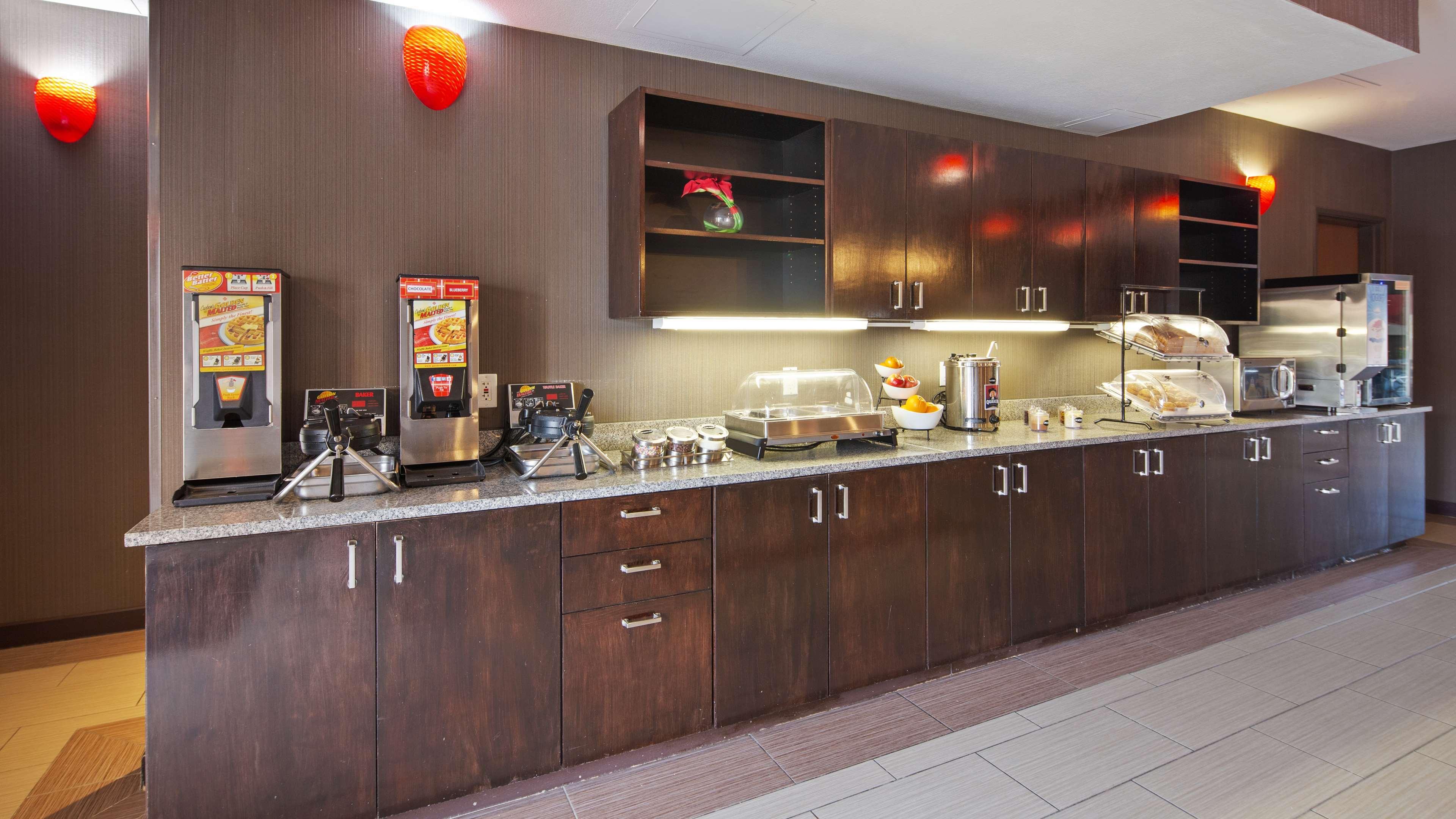 Best Western Plus Austin Airport Inn & Suites Dış mekan fotoğraf