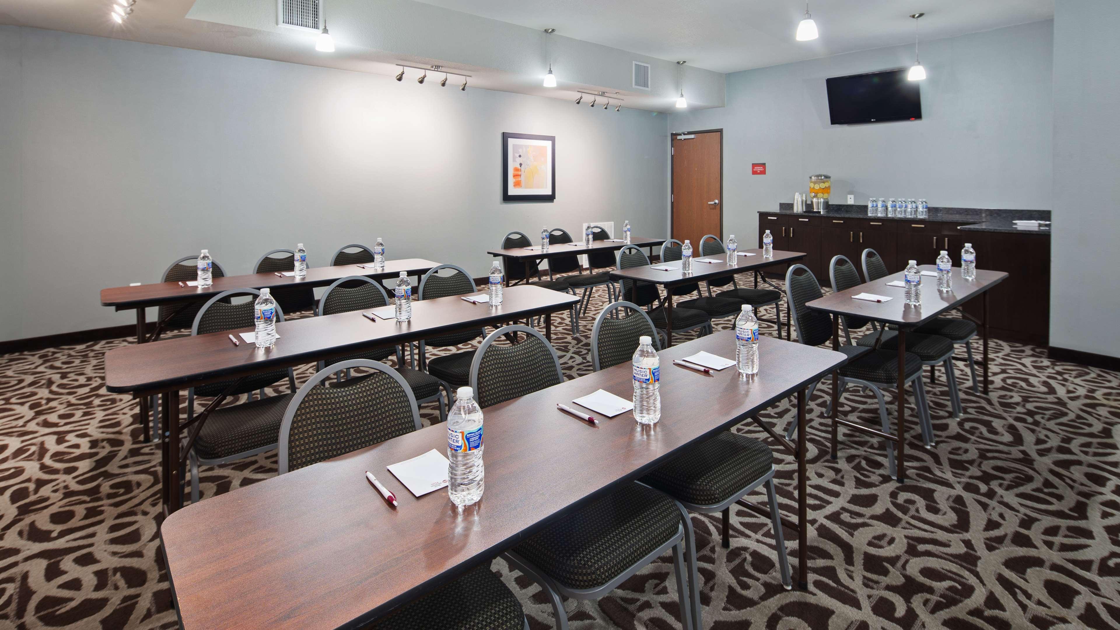 Best Western Plus Austin Airport Inn & Suites Dış mekan fotoğraf