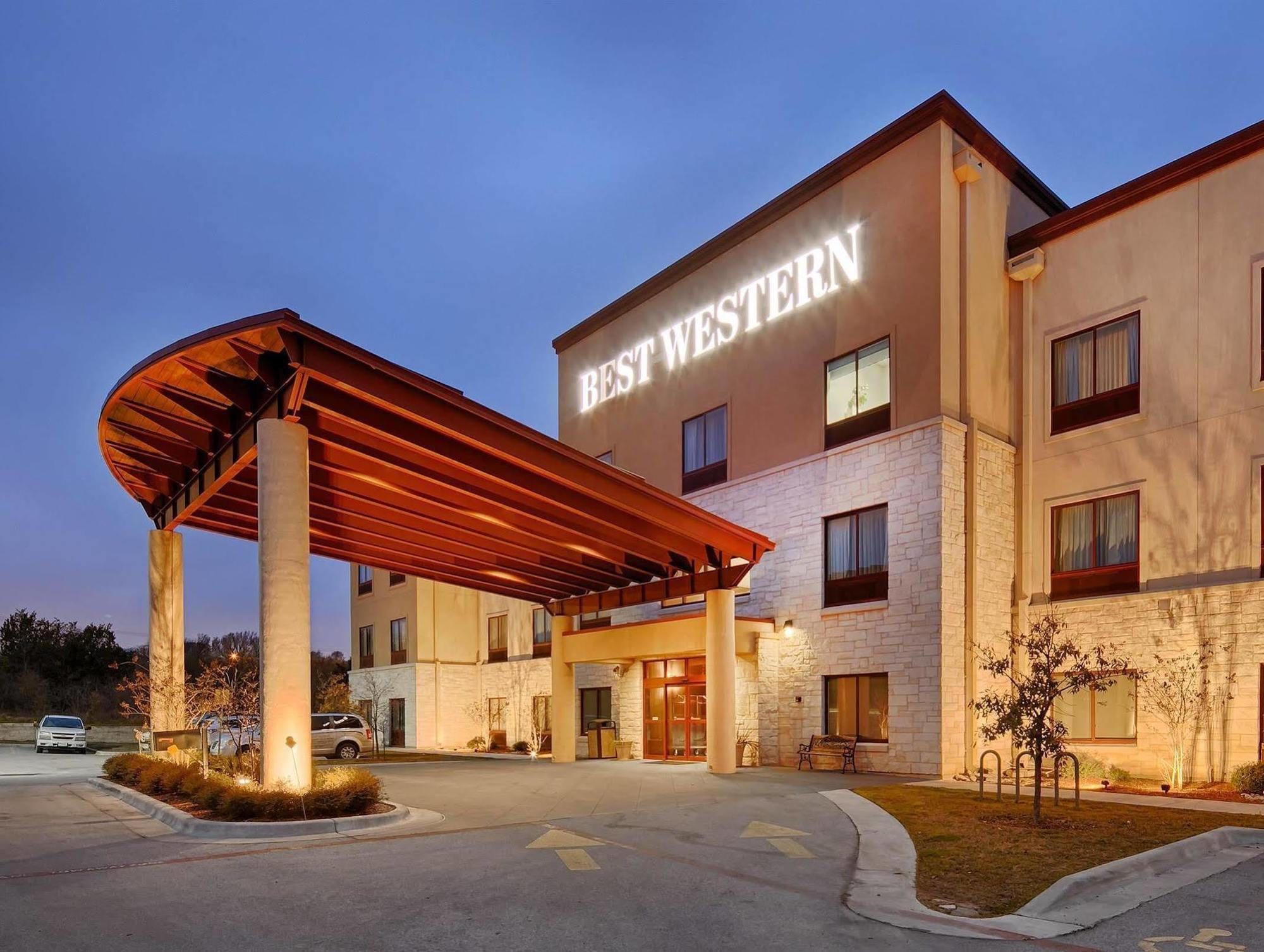 Best Western Plus Austin Airport Inn & Suites Dış mekan fotoğraf